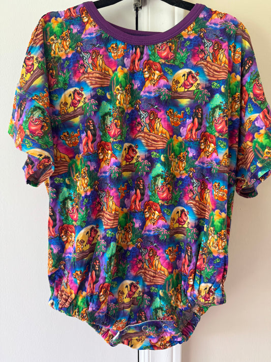 Pride Rock Short Sleeve Bubble