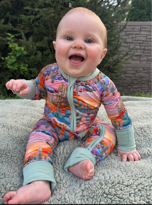 Embroidered Desert Zippy
