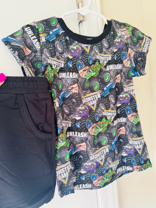 Unleash the Beast Short Set