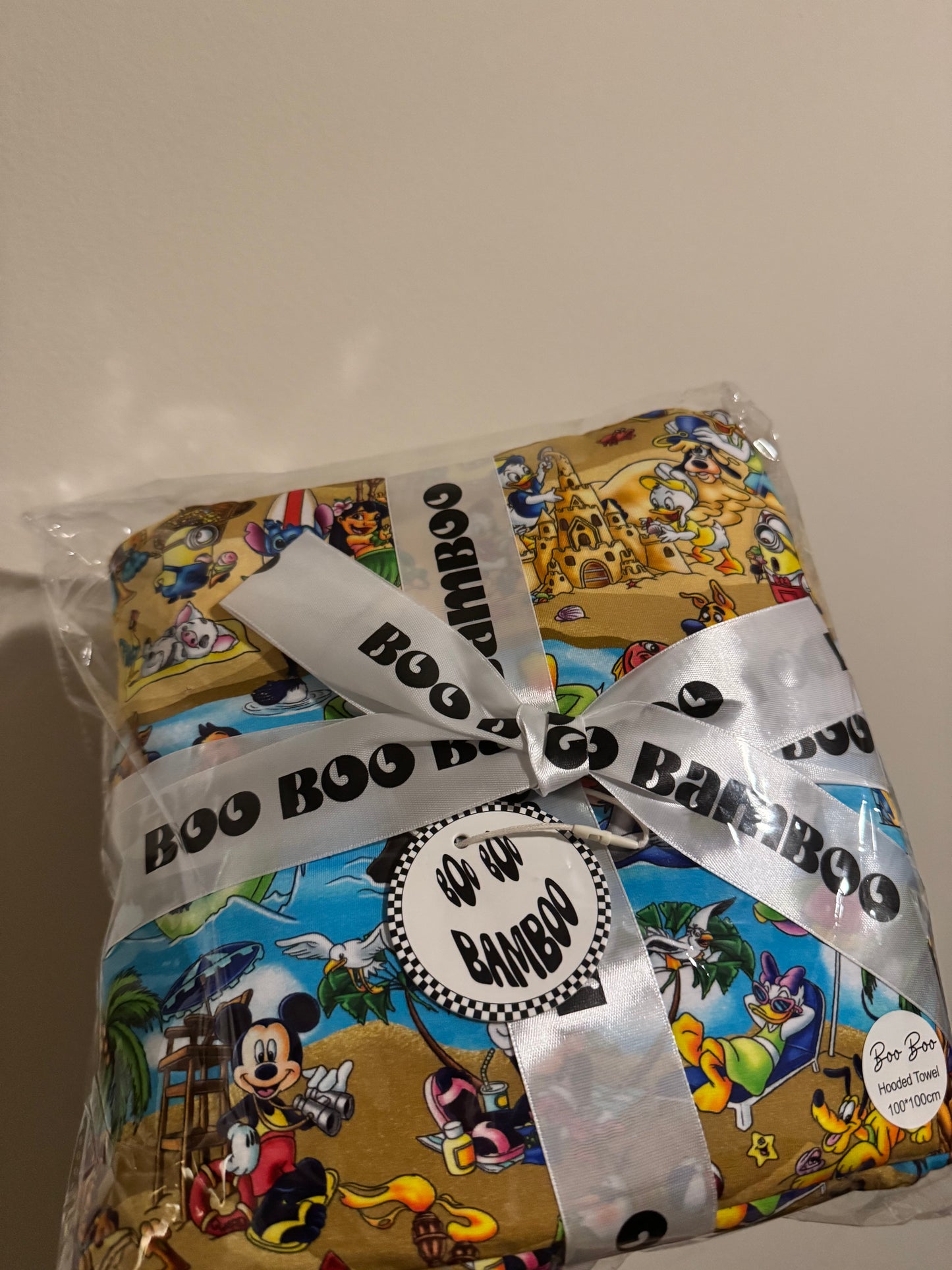 Paradise Pals Bamboo Hooded Towel